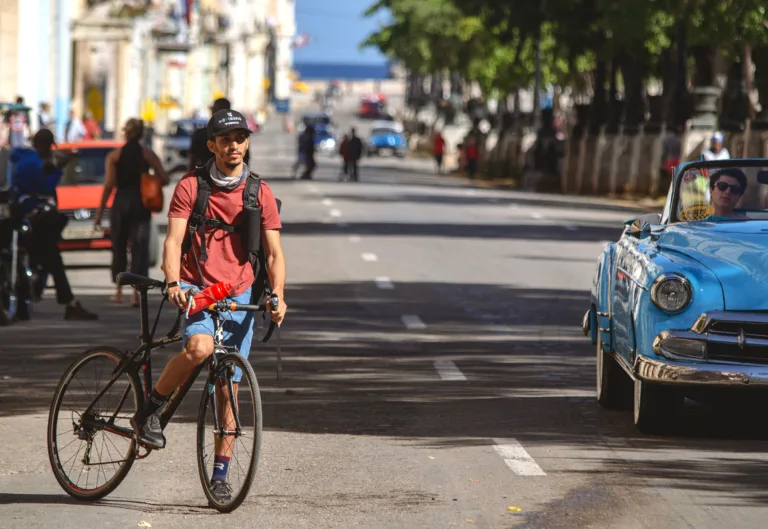 Ciclista en la calle