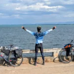 Pavel frente al mar